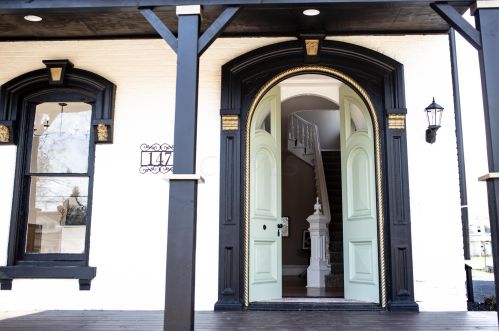 147 High St, London OH  43140-1315 exterior