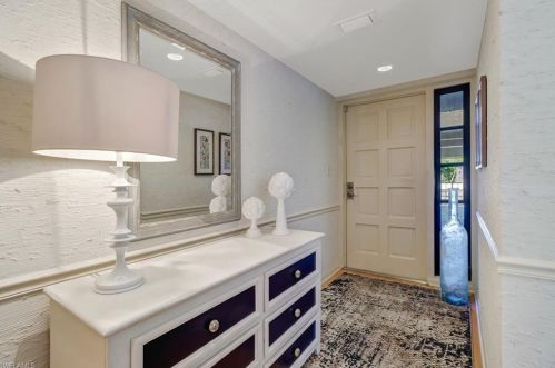 108 Clubhouse Dr, Naples, FL 34105-2941