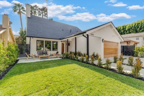 15912 La Maida St, Van Nuys, CA 91436-1434