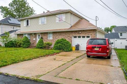 22 Green Acres Ave, East Brunswick, NJ 08816-3008