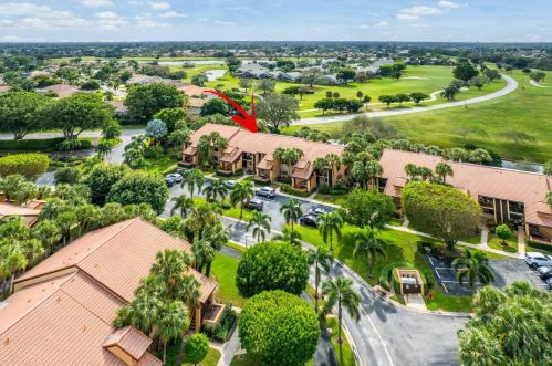 11289 Aspen Glen Dr, Boynton Beach FL  33437-1822 exterior