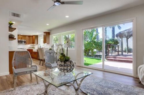 916 Alyssum Rd, Carlsbad CA  92011-3907 exterior