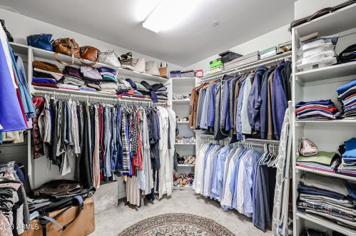 9610 Laurel Ln, Scottsdale AZ 85254-4901 exterior