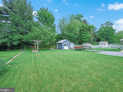 12 Orange St, Ephrata PA  17522-2315 exterior