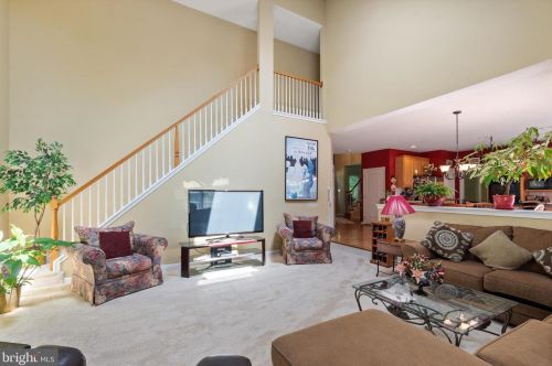 10 Rose Tree Dr, Glen Mills PA  19342-1788 exterior