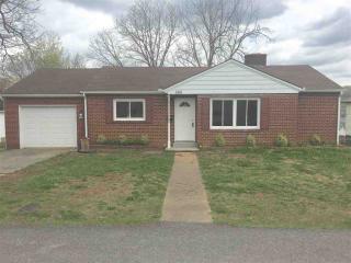 566 1st St, Newport TN  37821-3204 exterior