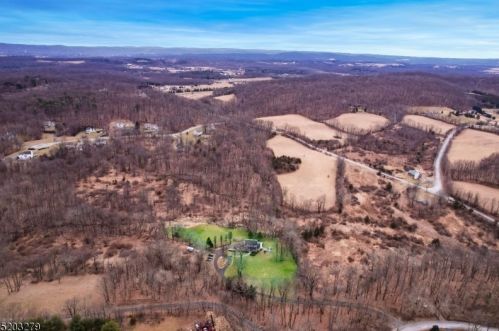 18 Dennis Rd, Lafayette NJ  07848-3153 exterior