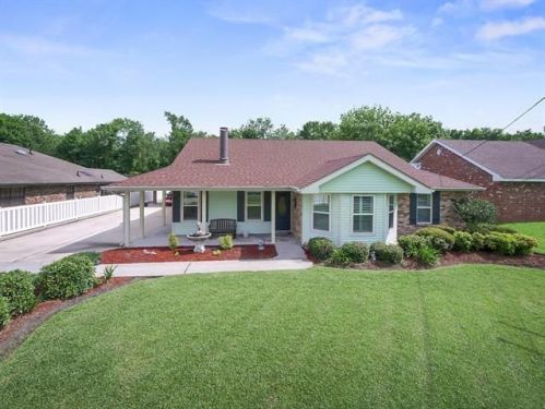 104 Asphodel Dr, Luling, LA 70070-3040