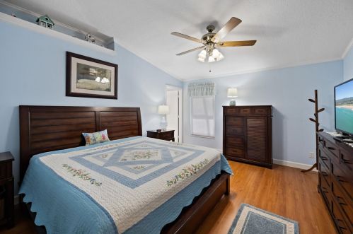 1390 9 Pl, Vero Beach FL 32960-2122 exterior