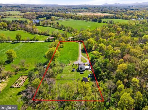22150 Mcquay Ln, Middleburg, VA 20117-3642