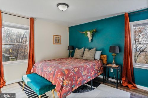 185 Baptist Ln, Linden VA  22642-5660 exterior