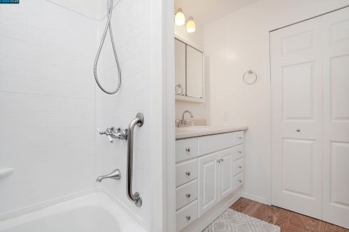 31 Terrace Dr, Concord CA  94518-2058 exterior