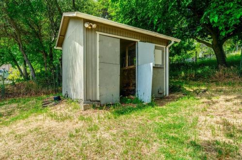 1325 Desmond Ln, Newcastle CA  95658-9683 exterior