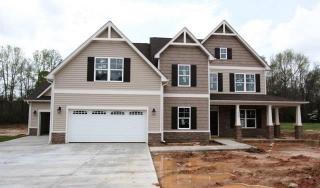712 Willow Winds Dr, Raleigh, NC 27603