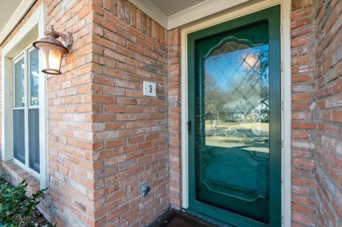 4322 Cobblers Ln, Dallas, TX 75287-6729