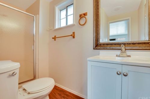 25870 Lomas Verdes St, Redlands CA  92373-8404 exterior