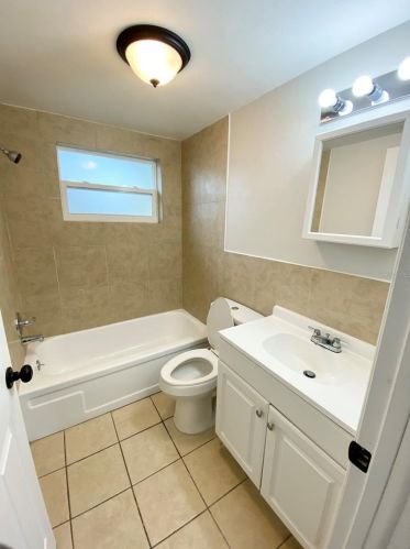 48 Columbus St, Beverly Hills FL  34465-3603 exterior