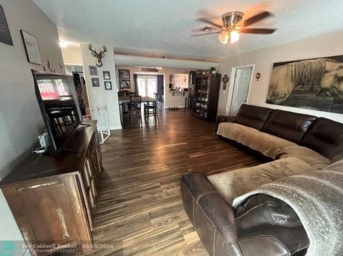 2240 57th Ave, Hollywood, FL 33021-3819