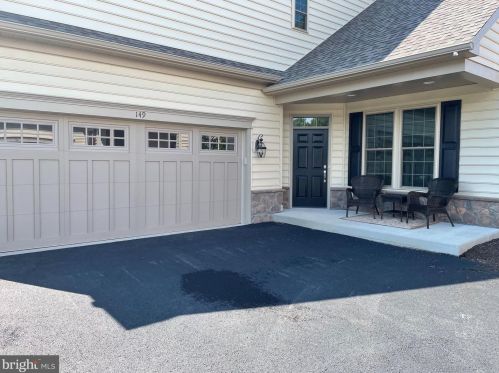 149 Honeycroft Blvd, Cochranville, PA 19330-1002
