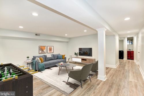 408 Emerson St, Washington DC 20011-6114 exterior