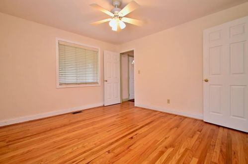 3 Utz Dr, Florence KY  41042-1538 exterior