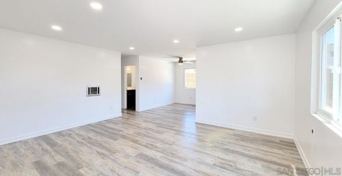 3802-4 52nd St, San Diego, CA 92105-3171
