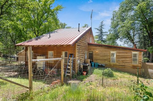 16676 Sharon Way, Grass Valley CA  95949-6603 exterior