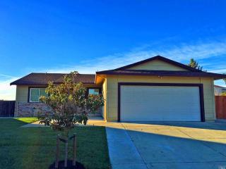 107 Hunter Ct, Vallejo, CA 94591-8453