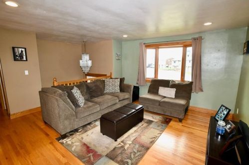 116 Treona Dr, Verona PA  15147-2629 exterior