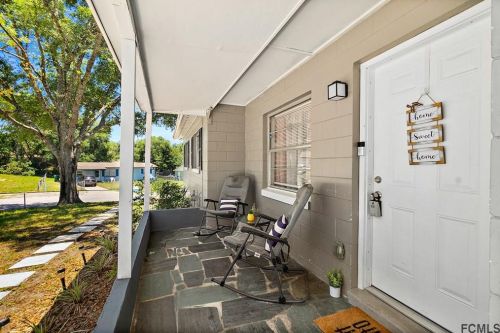 912 Longview Ave, Deland, FL 32720-7251