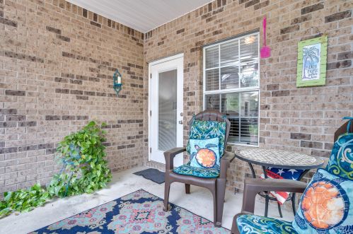 84 2nd Ave, Shalimar FL  32579-1951 exterior