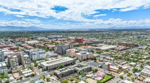 961 Euclid Ave, Tucson AZ  85719-4863 exterior