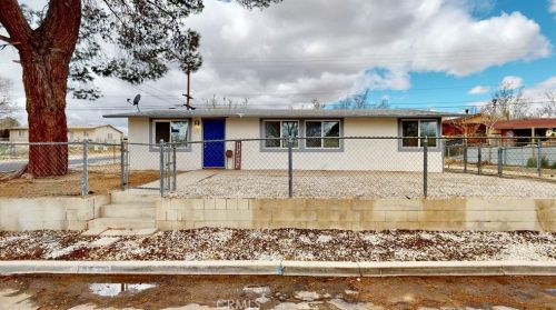 15512 Louise St, Victorville, CA 92395-3530
