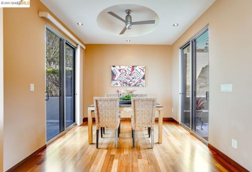 13349 Campus Dr, Oakland CA  94619-3709 exterior