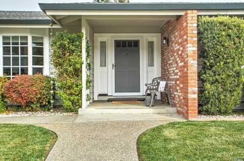 276 Belhaven Cir, Santa Rosa, CA 95409-6039