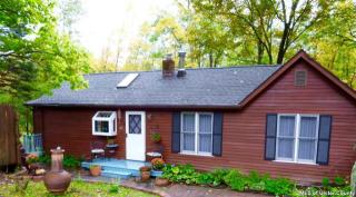 316 Yerry Hill Rd, Woodstock, NY 12498-2315