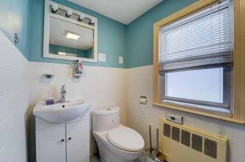 656 Avenue A, Bayonne NJ  07002-1801 exterior