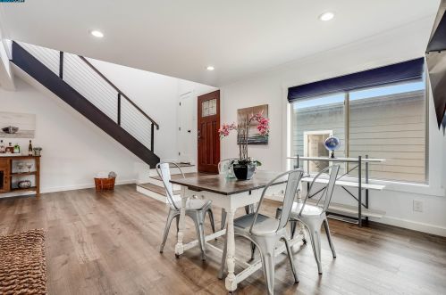 2442 Wright Ct, South San Francisco CA  94080-5257 exterior