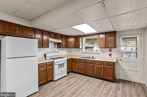 623 Front St, Harrisburg PA  17104-1627 exterior