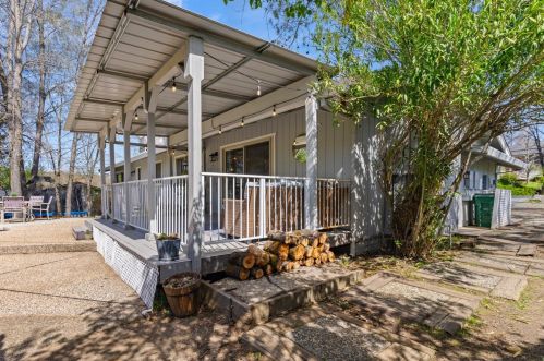 18531 Lake Forest Dr, Lake Wildwood CA  95946-8824 exterior