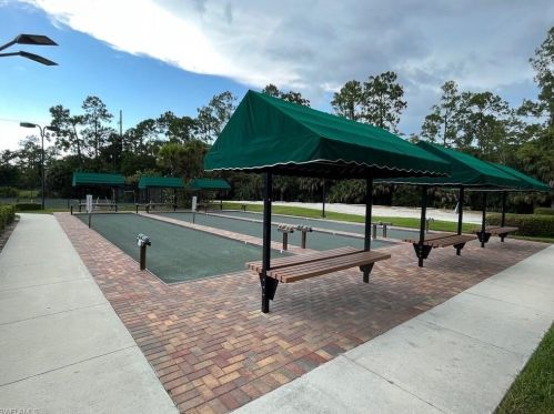 3970 Loblolly Bay Dr, Naples FL  34114-2531 exterior