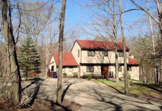 39 Haggerty Hill Rd, Rhinebeck, NY 12572-2616