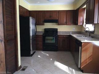2305 Greenwell Rd, Virginia Beach VA  23455-2109 exterior