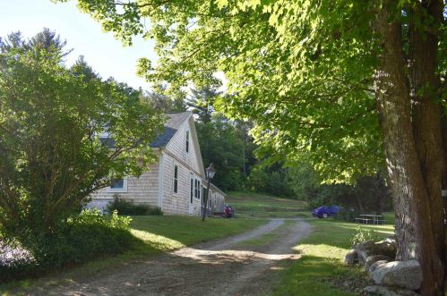 307 Millbrook Rd, Grafton, NH 03240-3716