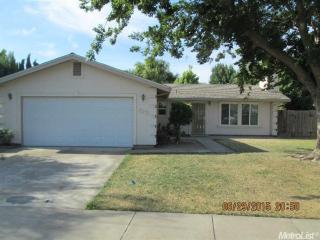 616 Curran Dr, Waterford, CA 95386-9765