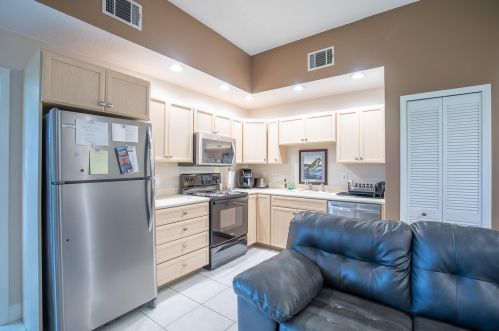 3308 Sandpiper Cir, Port Saint Lucie FL  34952-6102 exterior