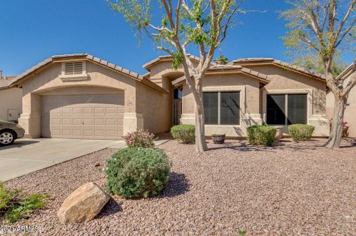 6416 Kristal Way, Glendale, AZ 85308-7131