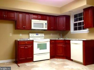 2419 Good Intent Rd, West Deptford NJ  08096-6107 exterior