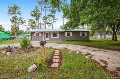 22330 60th Pl, Cross Creek, FL 32640-3658