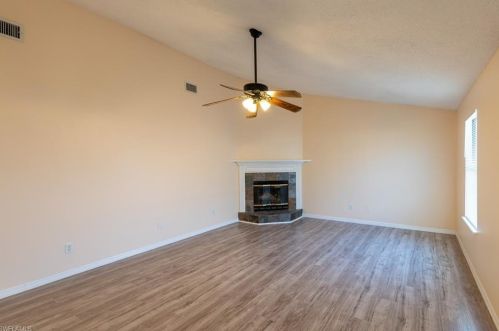 2022 Hunters Trace Cir, Middleburg FL  32068-4146 exterior